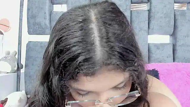 ARTEMISAKIM online show from 11-14-25, 06:55