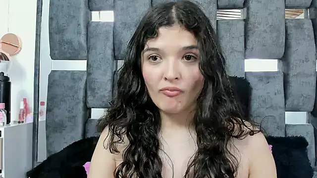 ARTEMISAKIM online show from 10-10-25, 03:35