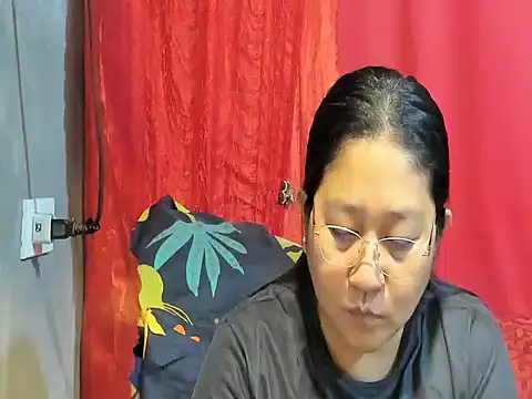 hotchubby88 online show from 04-05-26, 08:32