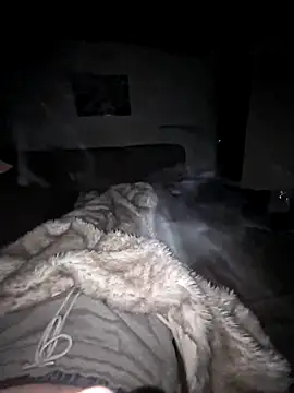 Snapshot of DerechteJunge chatting on 12-13-25, 11:44 DerechteJunge online show from 12-13-25, 11:44