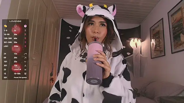 mmycaliope online show from 10-30-25, 11:12