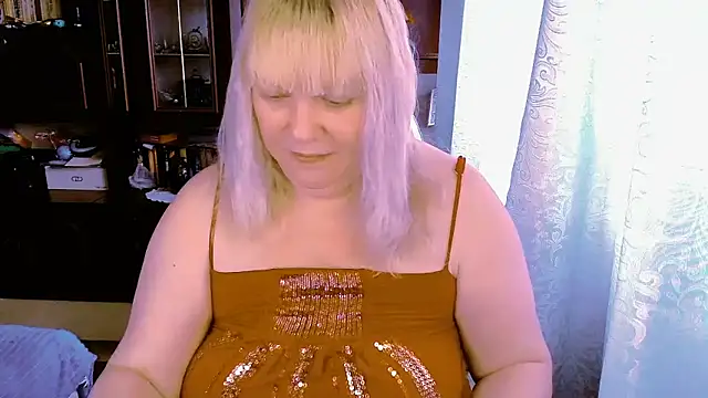 FlowerButterf online show from 03-04-26, 10:45