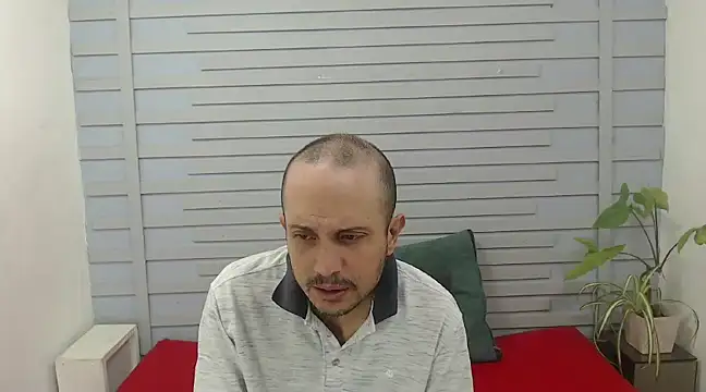 JhonTorres018 online show from 02-24-25, 07:30