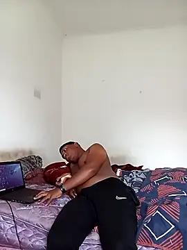 bosszonke123 online show from 03-08-25, 05:07