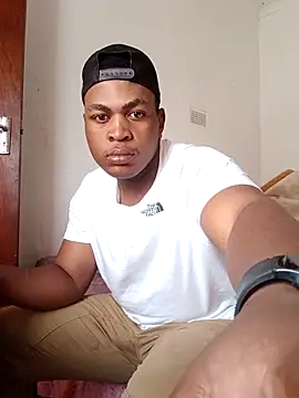 bosszonke123 online show from 04-23-26, 10:44