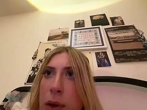 sinfulblonde1 online show from 02-27-25, 11:06