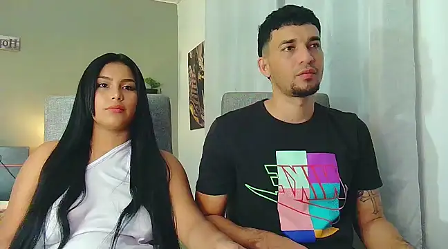 Snapshot of Reina_paola chatting on 02-16-25, 03:37 Reina paola online show from 02-16-25, 03:37