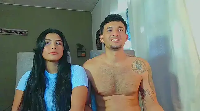 Snapshot of Reina_paola chatting on 03-06-25, 05:22 Reina paola online show from 03-06-25, 05:22