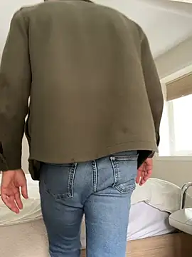 plaintreebull online show from 02-26-26, 05:46