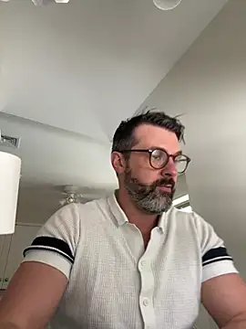 plaintreebull online show from 02-19-26, 06:27