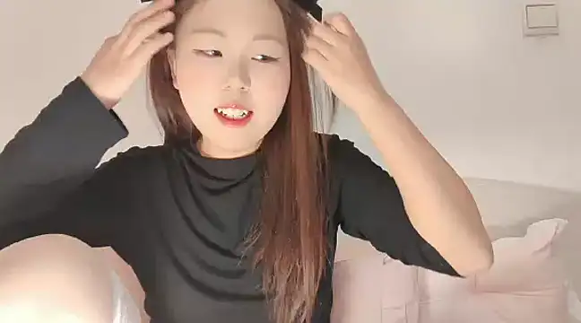 xiaoxiaoyu- online show from 03-18-25, 09:56