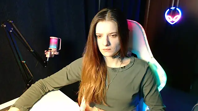 your---love online show from 02-28-25, 07:46