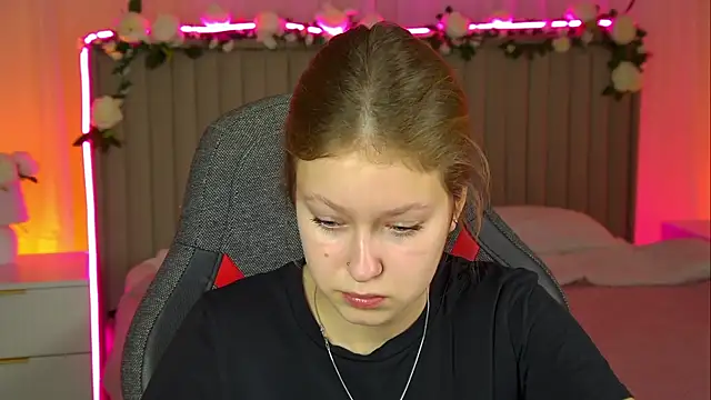 EveMundie online show from 11-07-25, 09:47