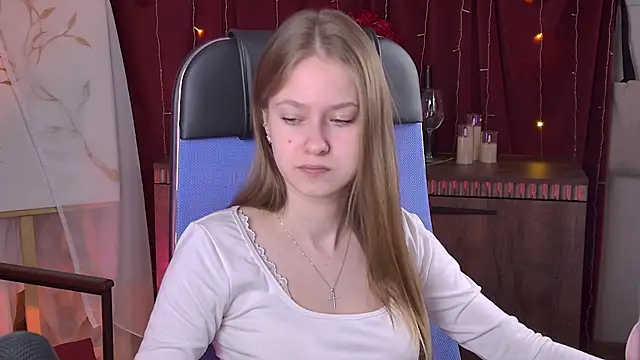 EveMundie online show from 04-09-26, 06:30