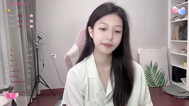 Snapshot of YaYa-521 chatting on 09-14-25, 02:28 YaYa-521 online show from 09-14-25, 02:28