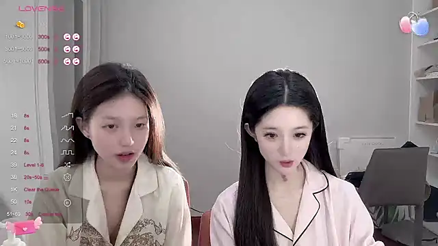 Snapshot of YaYa-521 chatting on 09-27-25, 11:44 YaYa-521 online show from 09-27-25, 11:44