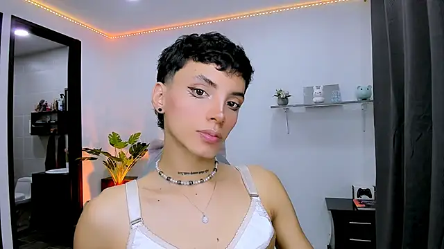 nilam valker online show from 09-19-25, 03:43