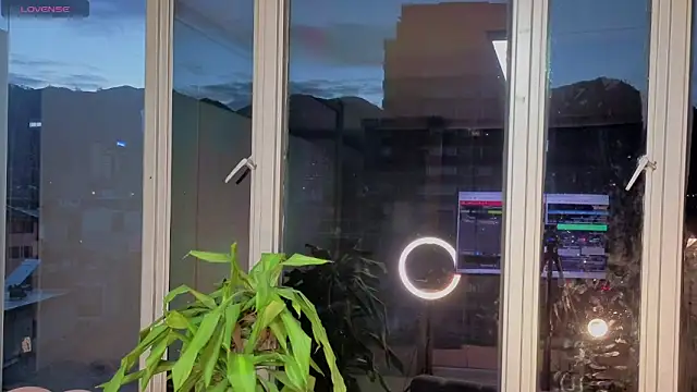 Ivanna West online show from 10-09-25, 10:27