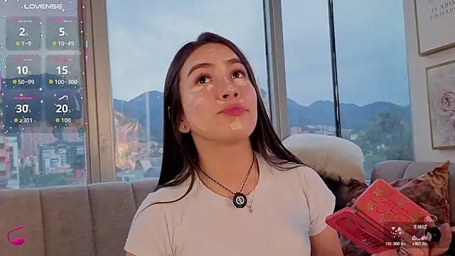 Ivanna West online show from 11-17-25, 12:31