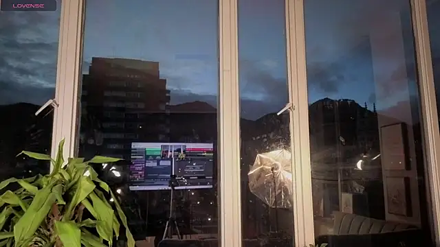 Ivanna West online show from 10-01-25, 10:30