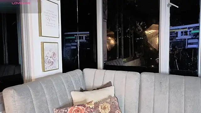 Ivanna West online show from 02-12-26, 10:04