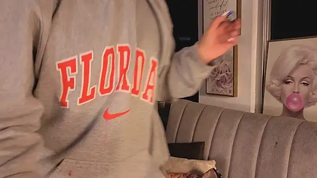 Ivanna West online show from 11-06-25, 09:57