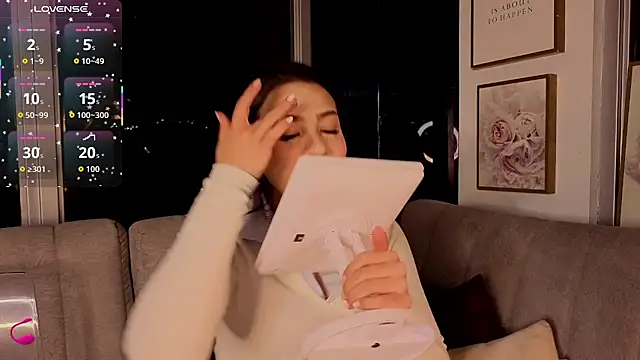 Ivanna West online show from 11-14-25, 10:19