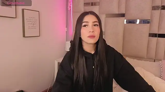 Ivanna West online show from 01-13-26, 10:52