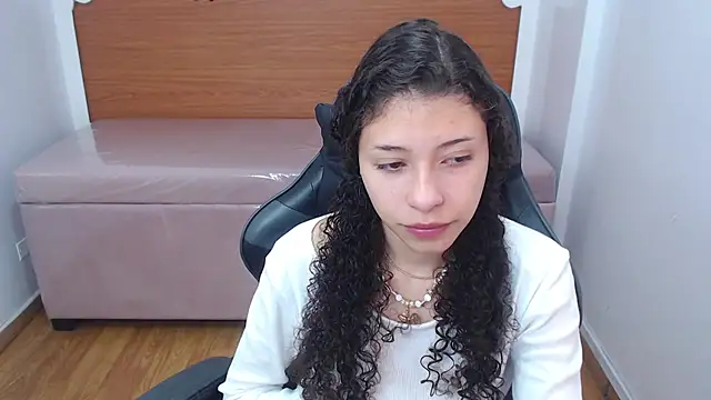 danatella a online show from 01-15-26, 12:52