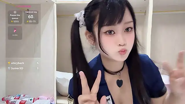 yueyue2003 online show from 04-05-26, 12:34