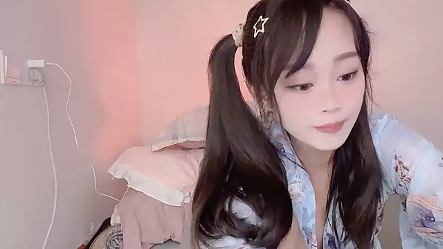 yueyue2003 online show from 02-26-25, 02:16