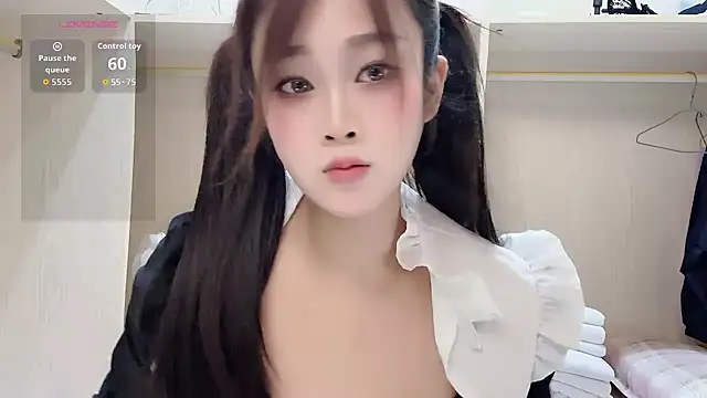 yueyue2003 online show from 01-16-26, 01:37