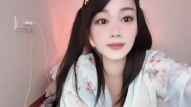 yueyue2003 online show from 03-08-25, 04:56