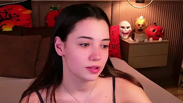 Alice Deleon online show from 10-26-25, 11:10