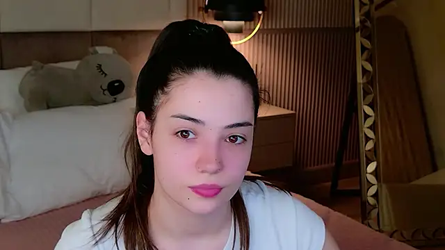 Snapshot of Alice_Deleon chatting on 02-06-26, 11:06 Alice Deleon online show from 02-06-26, 11:06