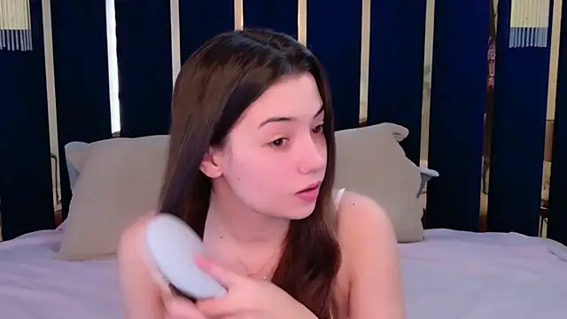 Alice Deleon online show from 11-15-25, 11:14