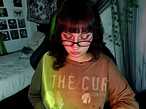 blue katt online show from 12-04-25, 09:25