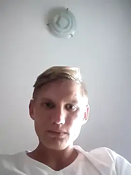 Ruanie online show from 03-10-26, 03:38