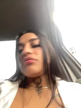 Emily sharlot online show from 11-14-25, 08:23