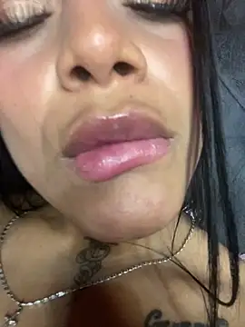 Emily sharlot online show from 12-21-25, 06:04