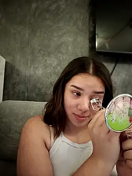 EmmaSulivan online show from 12-04-25, 11:53