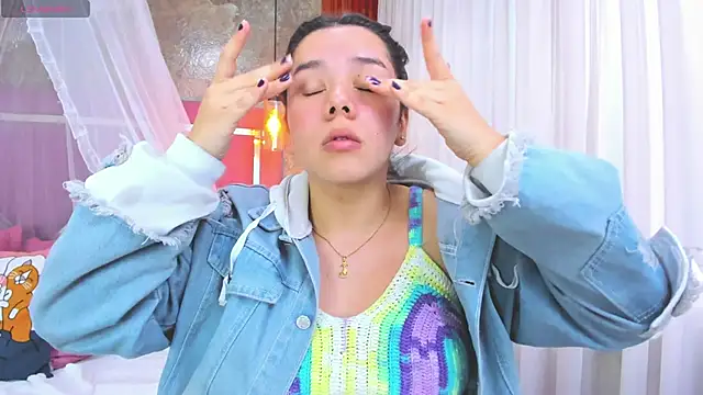 EmmaSulivan online show from 09-19-25, 12:09