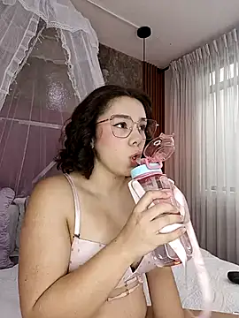 EmmaSulivan online show from 03-13-25, 01:07