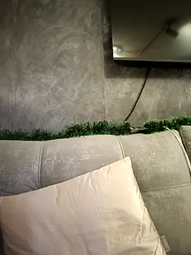 EmmaSulivan online show from 11-26-25, 11:43