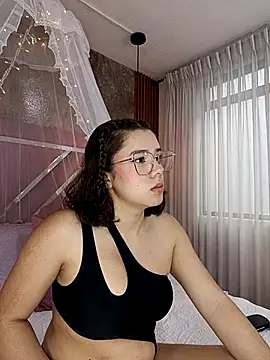 EmmaSulivan online show from 03-15-25, 02:12