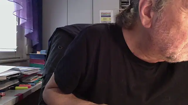 HMStraps01 online show from 03-13-25, 10:36