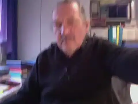 HMStraps01 online show from 12-06-24, 02:00