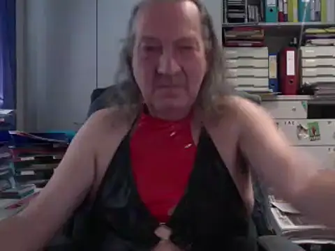 HMStraps01 online show from 11-03-25, 10:41