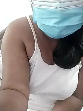 SLbeaty online show from 02-10-26, 03:49