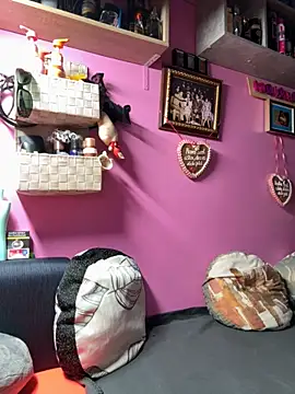 sexymelli18 online show from 11-24-25, 08:20